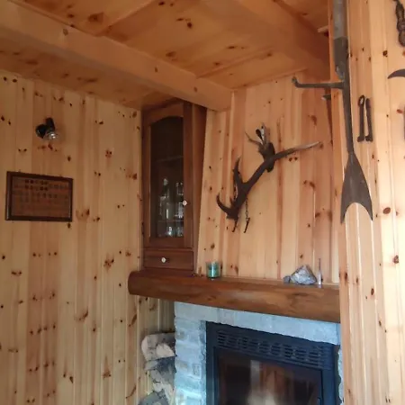 Carlito Semesterbostad Sueglio