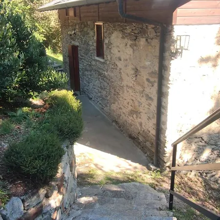 Ferienhaus Carlito Sueglio