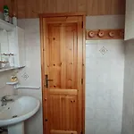 Carlito Holiday home Sueglio